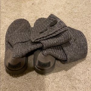 Grey knit ugg boots